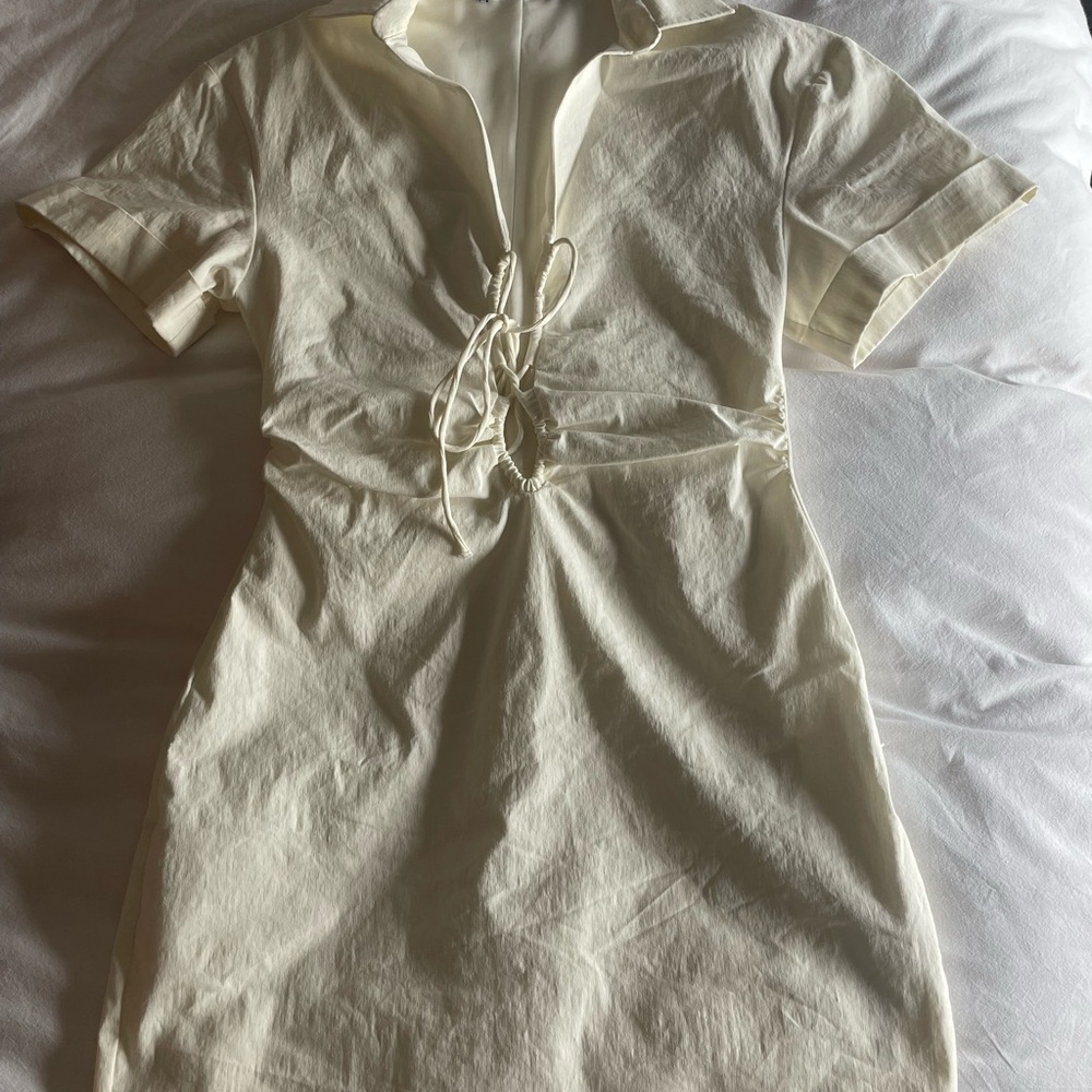 Zara Cream Short Sleeve Mini Dress with Front Tie